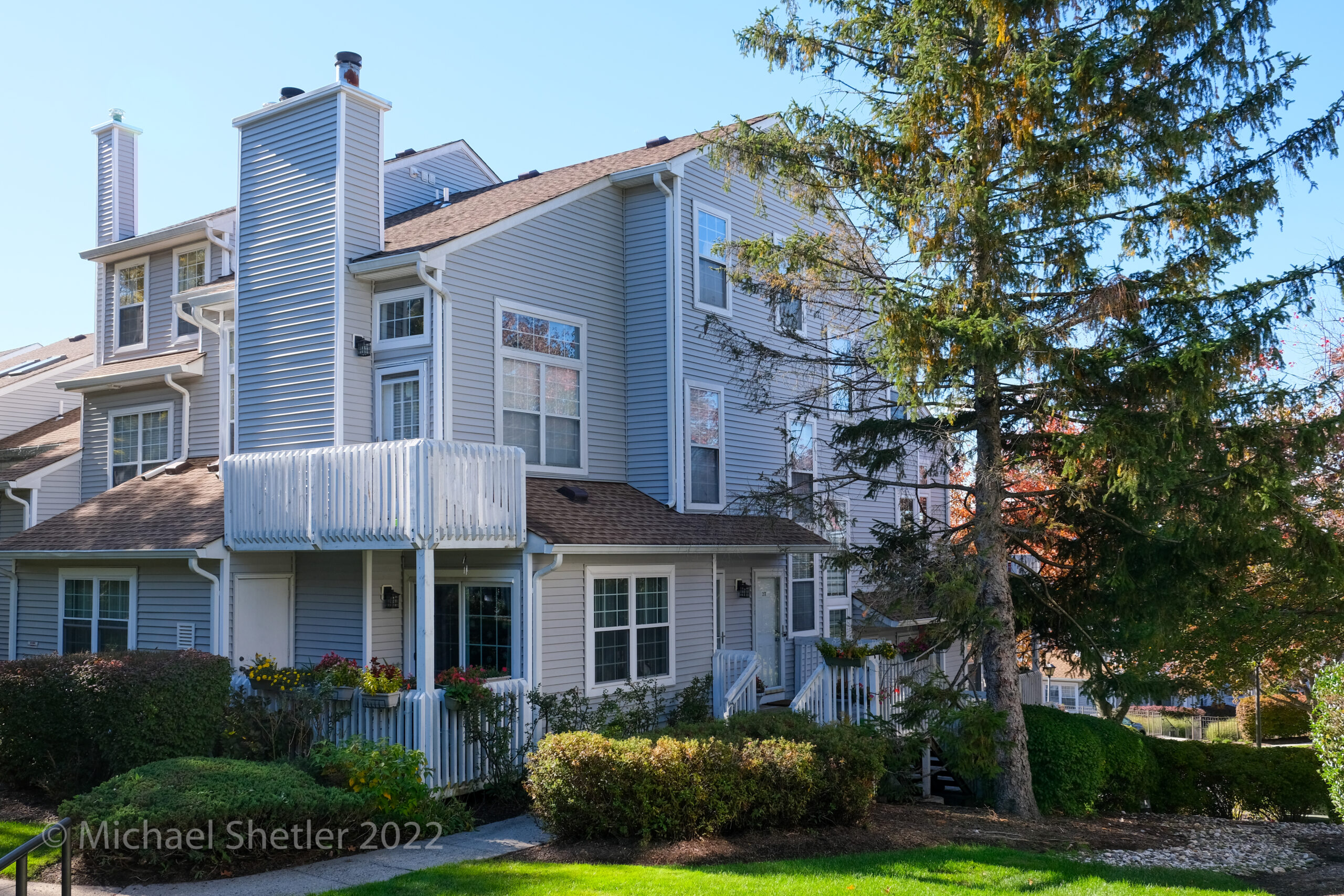 Cross Creek Pointe Townhomes, Englewood [ Michael Shetler 2024 ]